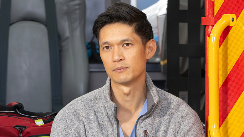 Kwan on Grey's Anatomy Season 22 Episode 10