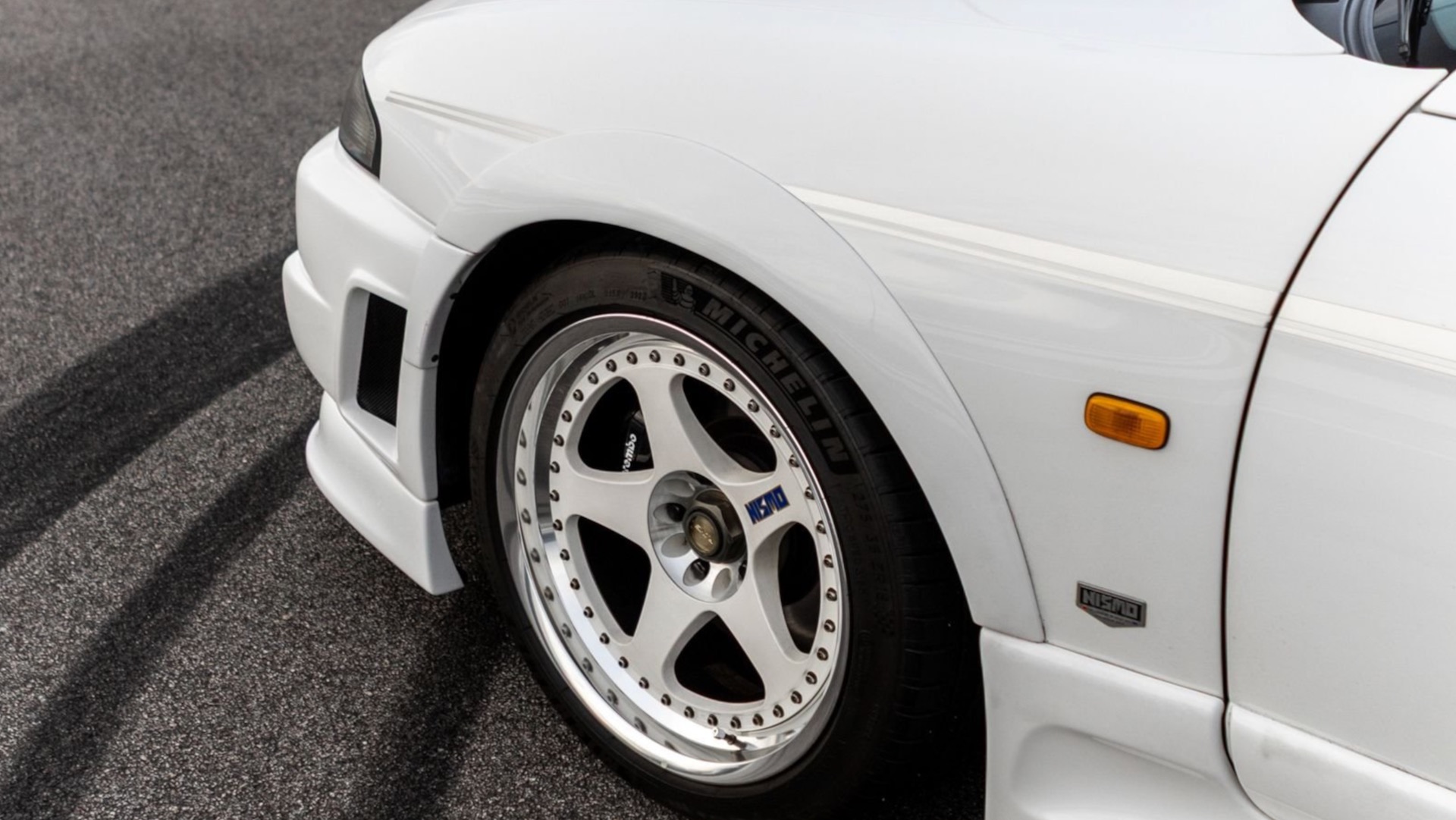1996 Nissan Skyliner GT-R Nismo 400R wheel.