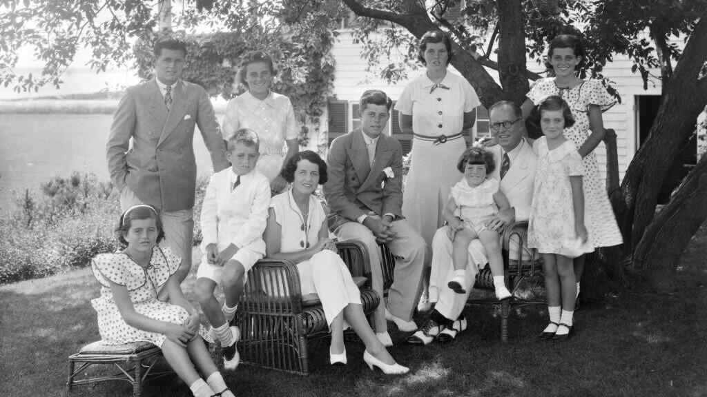 The Kennedy family (Photo: Bachrach/Getty Images) משפחת קנדי