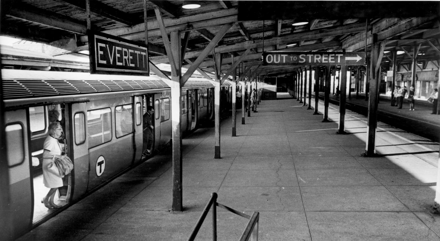 Everett's old Orange Line station, as seen in July 1971. The station, and the elevated rail segment it served, closed in 1975. 