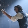 Oscar Isaac as Victor Frankenstein in Frankenstein.