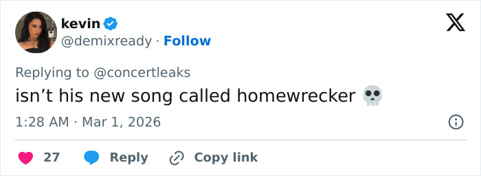 Screenshot of a social media post discussing chaos at Brit Awards as singer gets pushed off stage mid performance in viral video. Screenshot of a social media post discussing chaos at Brit Awards as singer gets pushed off stage mid performance in viral video.