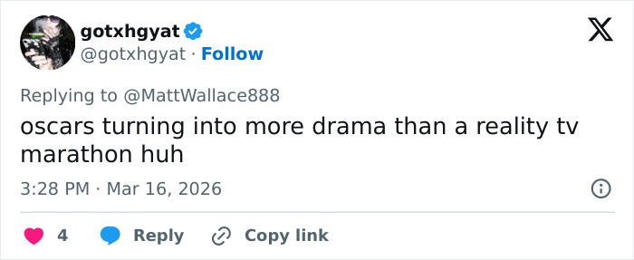 Screenshot of a tweet about Oscars drama related to the viral moment with Teyana Taylor and a security guard.