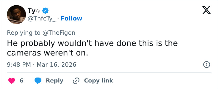 Screenshot of a Twitter reply discussing Michael B. Jordan’s actions after the Oscars raising eyebrows online.