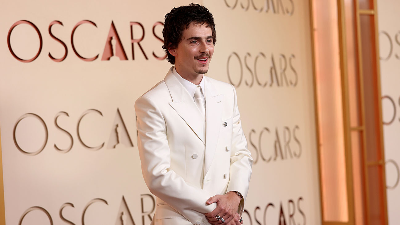 Timothée Chalamet 2026 Oscars Red Carpet H