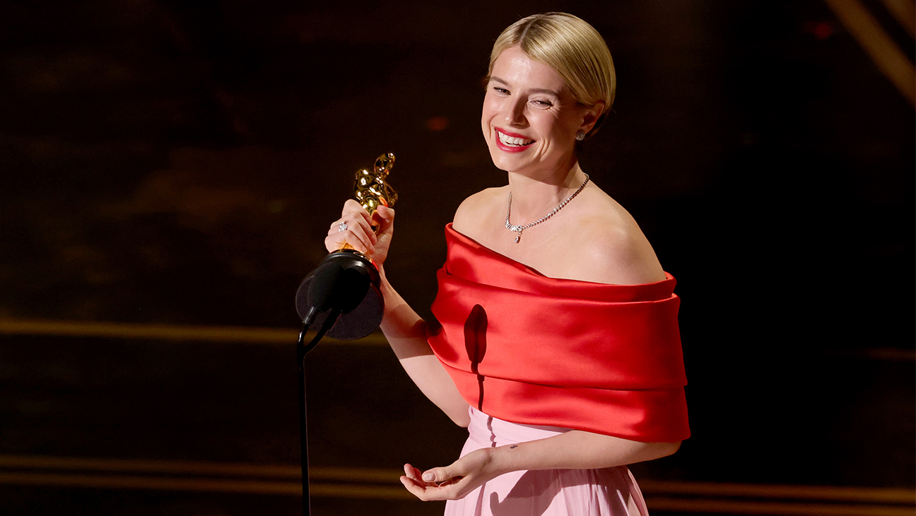 Jessie Buckley accepts the Actress in a Leading Role award for "Hamnet" onstage during the 98th Oscars at Dolby Theatre on March 15, 2026 in Hollywood, California.