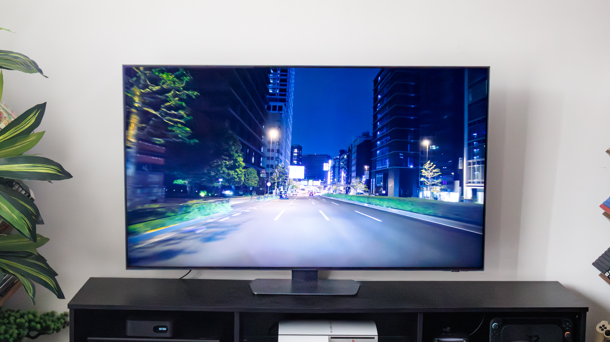 Samsung QN90F Neo QLED TV in a living room