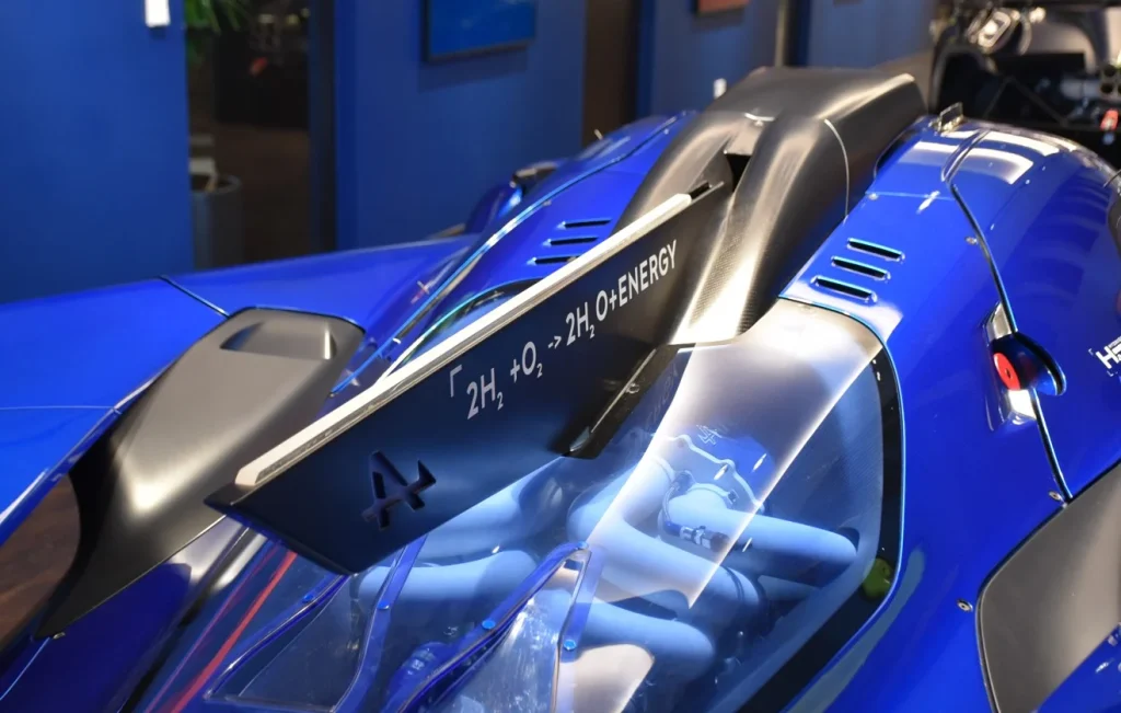 The Alpine Alpenglow prototype uses a hydrogen V6 engine to produce 740bhp, proving that clean-burning hydrogen can preserve the soul of the traditional supercar