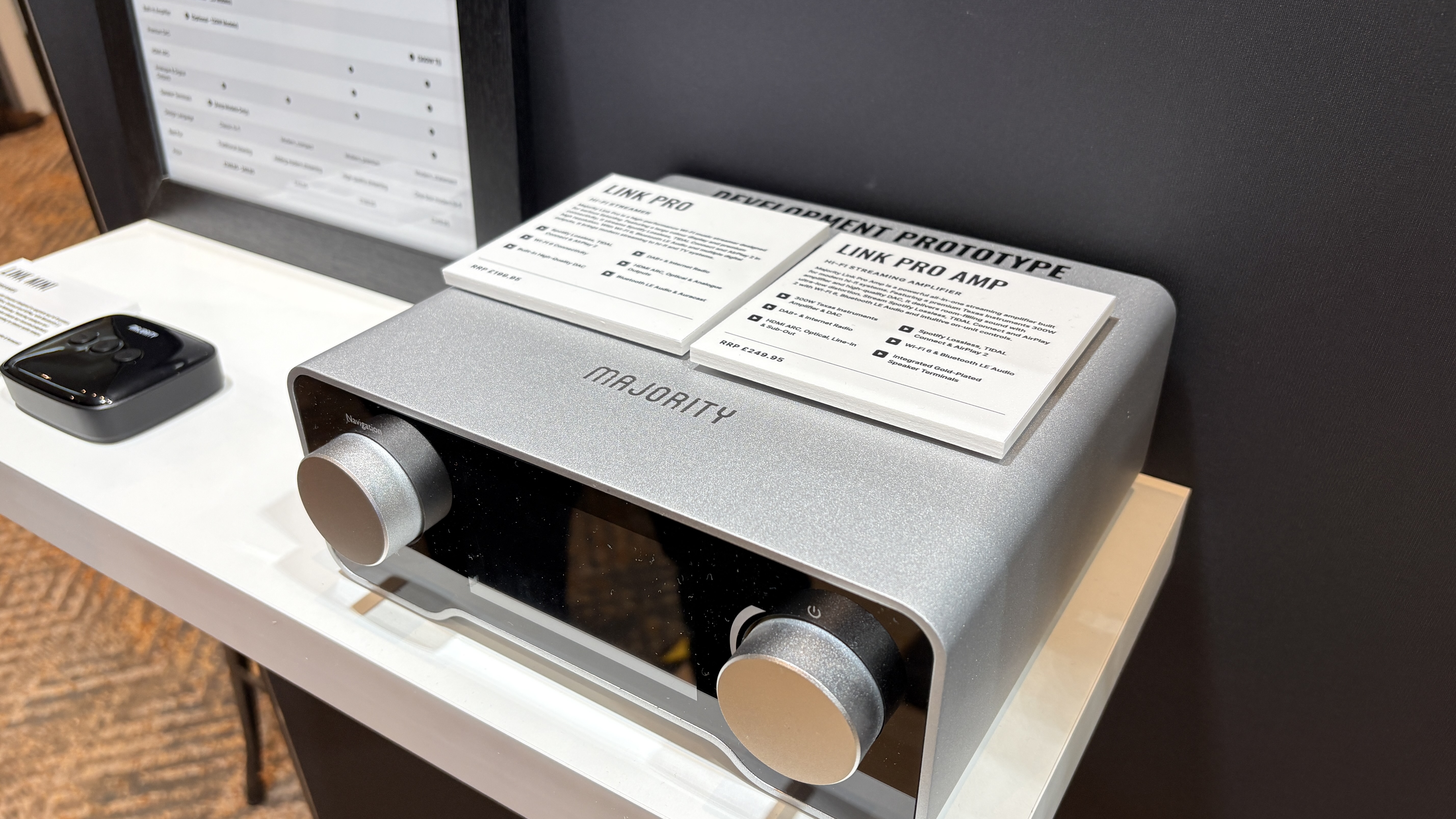 Majority Link streamer on display