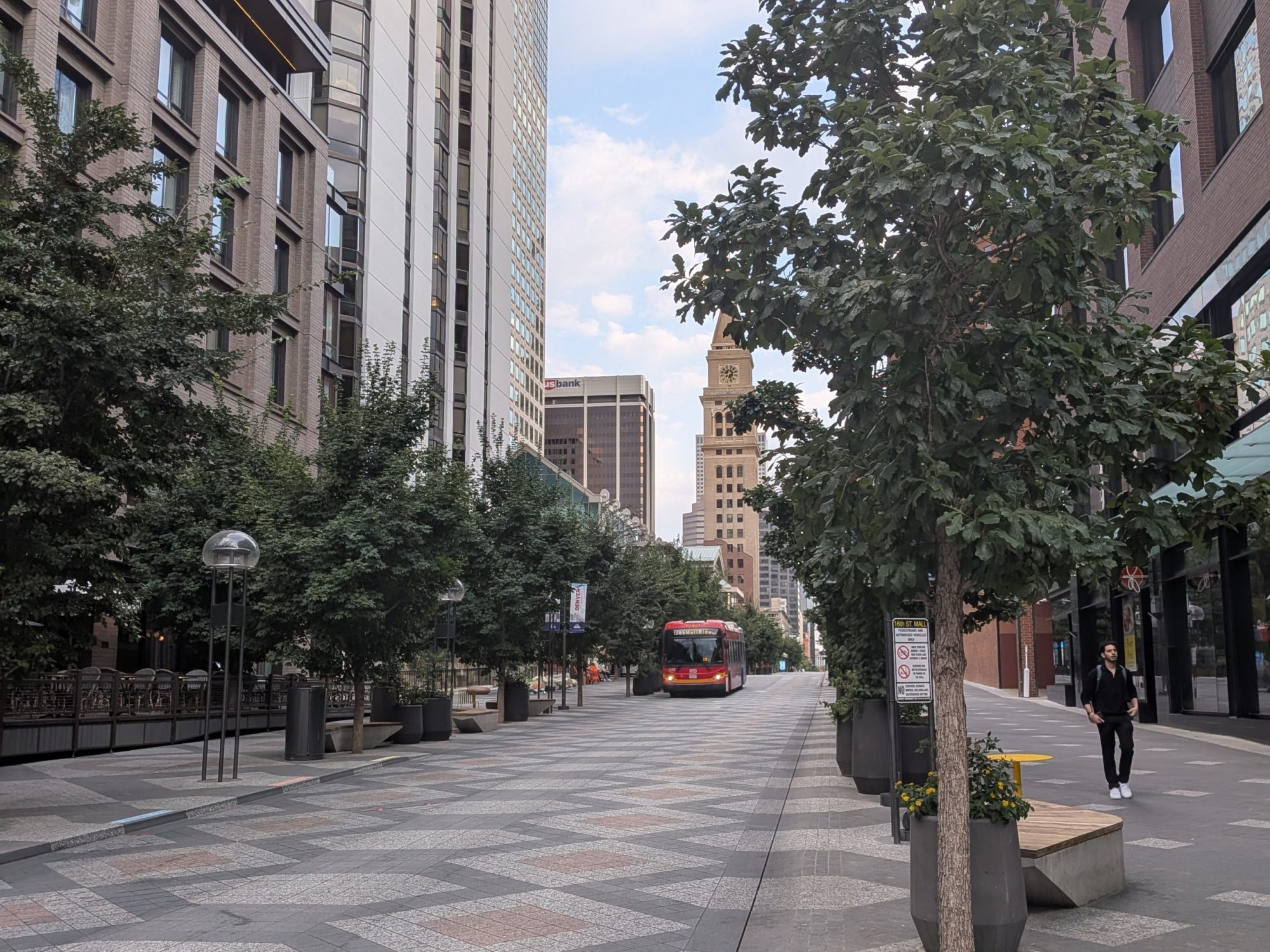 A graphic showing how much the ingredients in a burger have increased